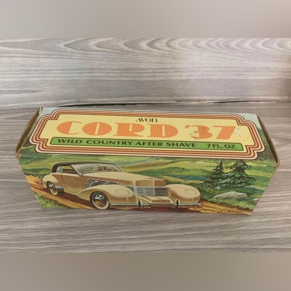 Vintage AVON Cord '37 Wild Country After Shave - FULL box shows wear